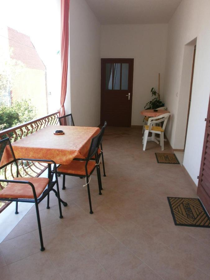 Apartments By The Sea Podgora, Makarska - 12326 מראה חיצוני תמונה