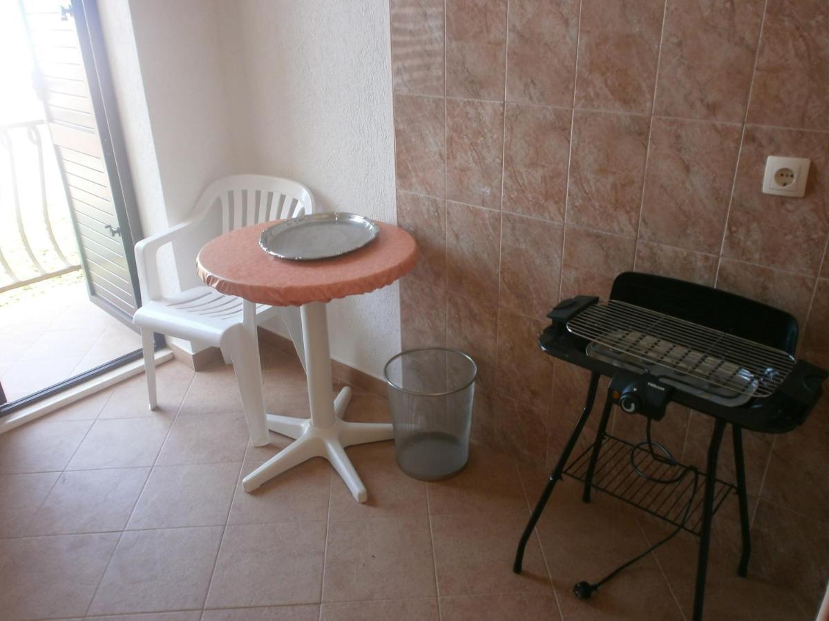 Apartments By The Sea Podgora, Makarska - 12326 מראה חיצוני תמונה