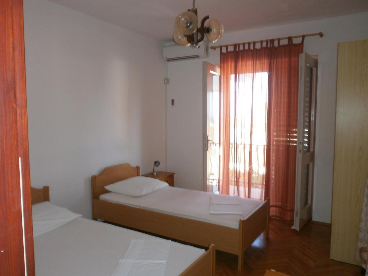 Apartments By The Sea Podgora, Makarska - 12326 מראה חיצוני תמונה