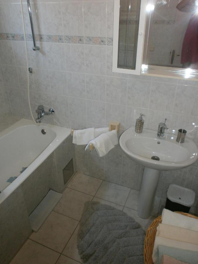 Apartments By The Sea Podgora, Makarska - 12326 מראה חיצוני תמונה
